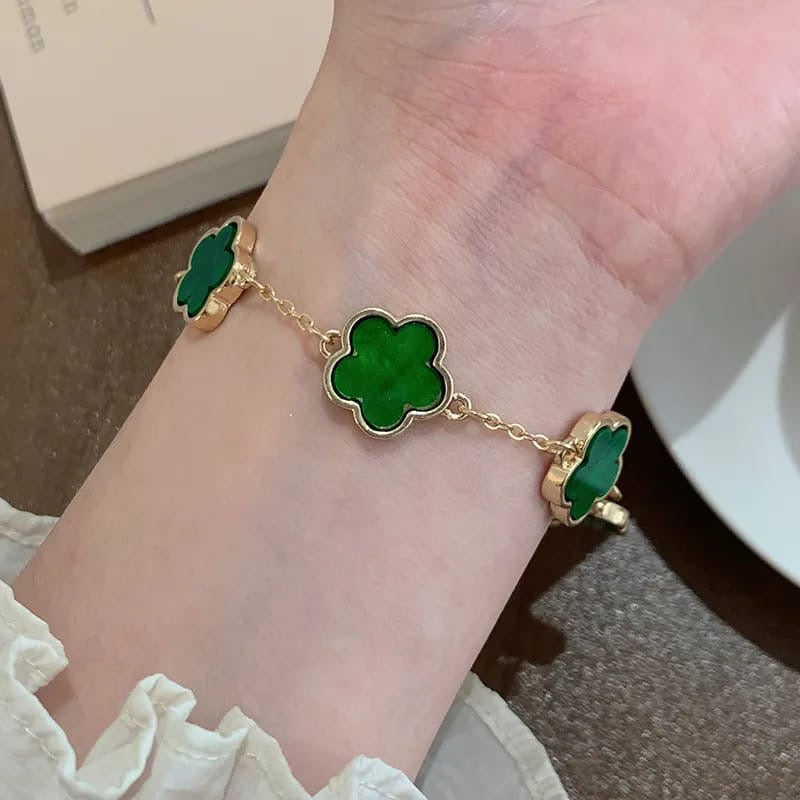 Green Five-Leaf Clover Bracelet