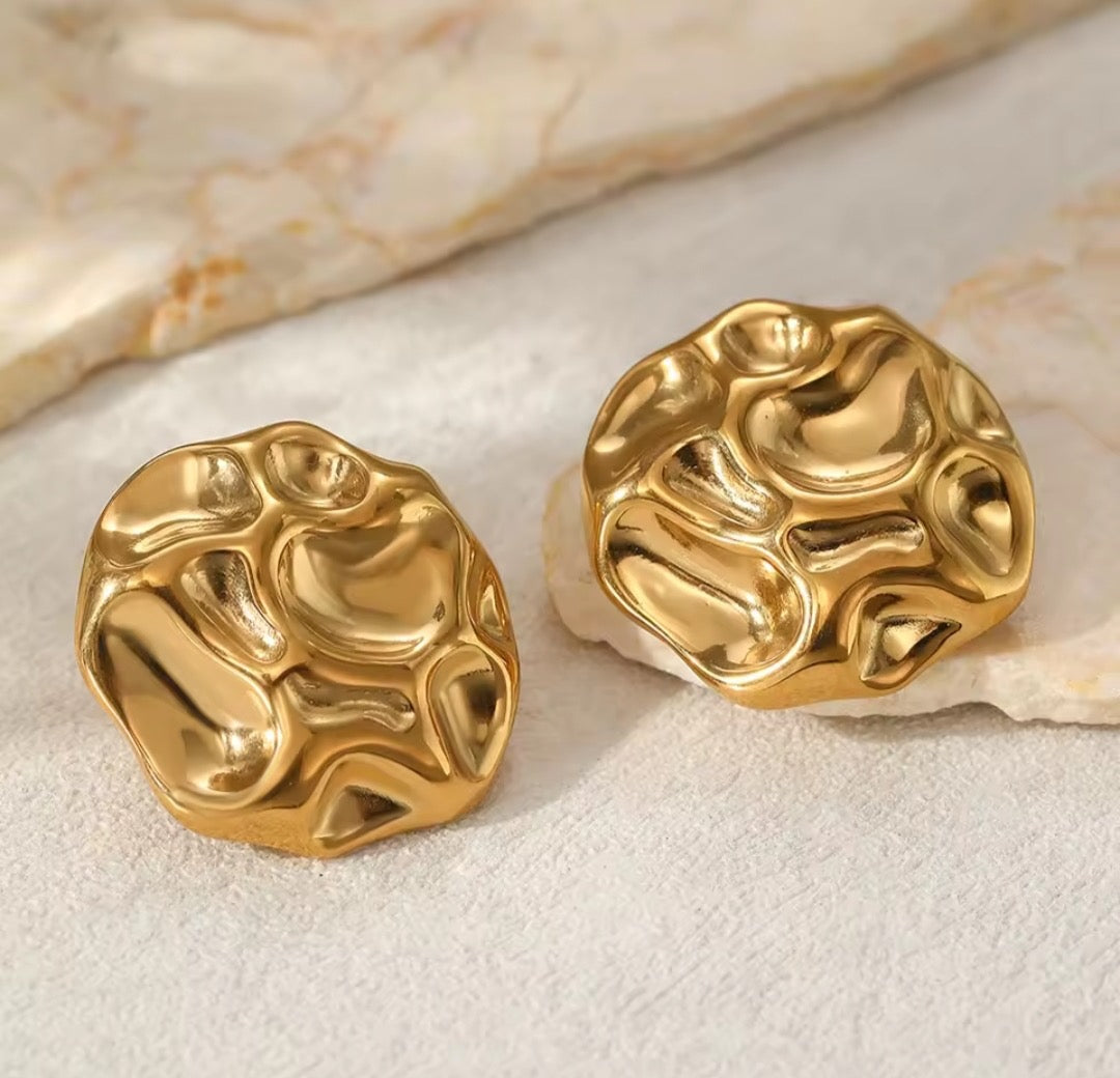 Round Geometrical Stud Earrings